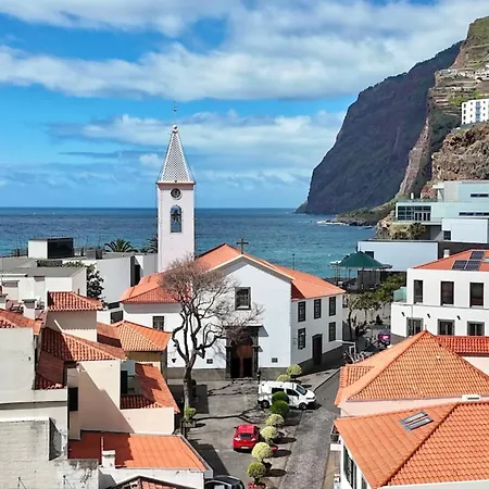 Serena Bay * Câmara de Lobos